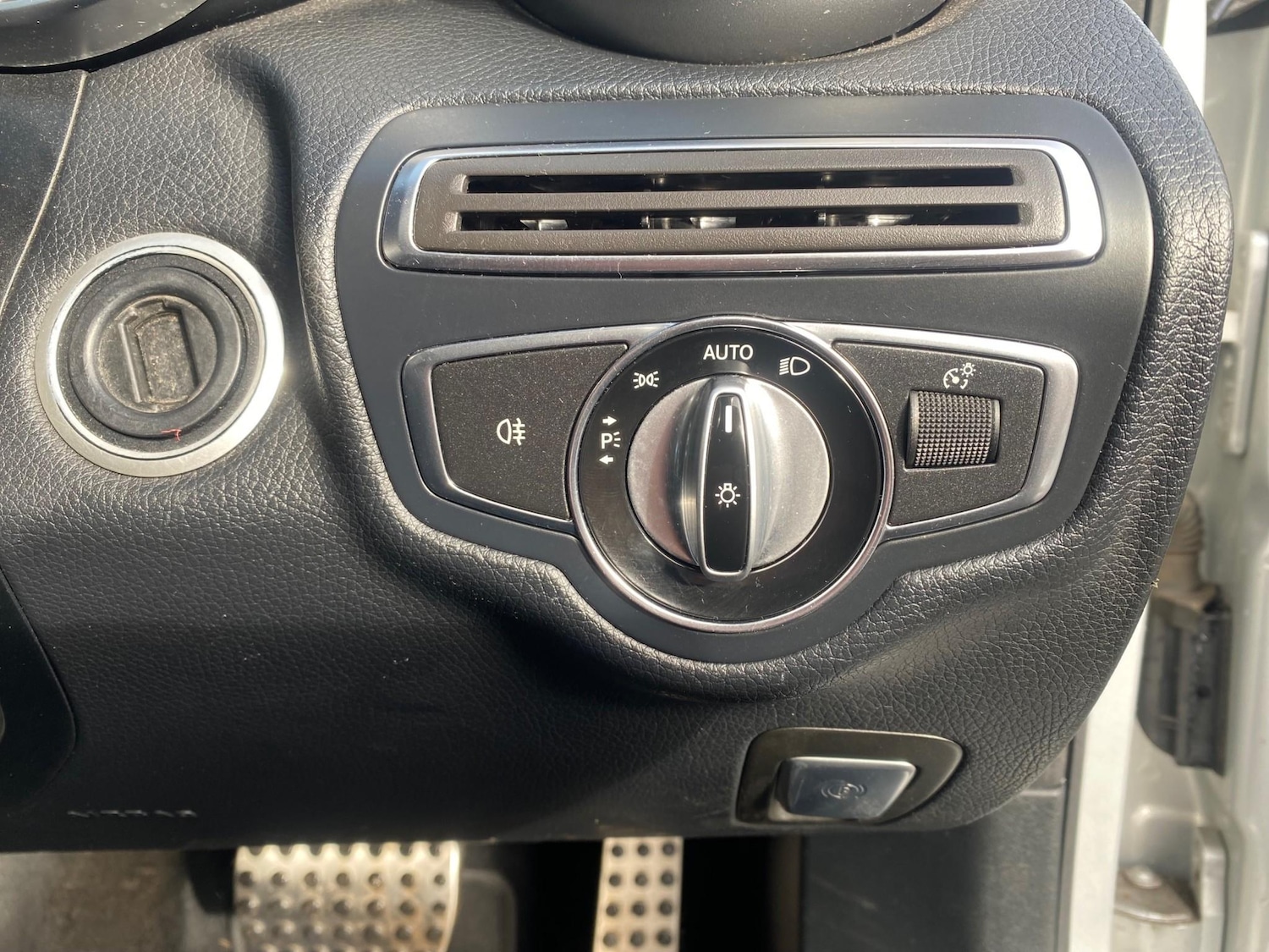 Used Mercedes-Benz C Class 2014 for sale - 77631316: Photo 16