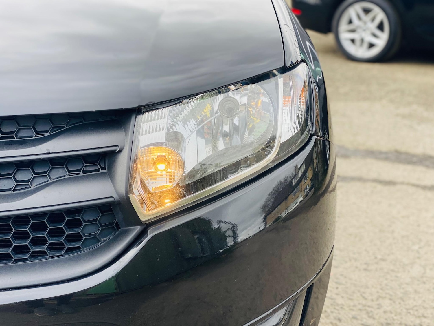 Used Dacia Sandero 2015 for sale - 77989484: Photo 12