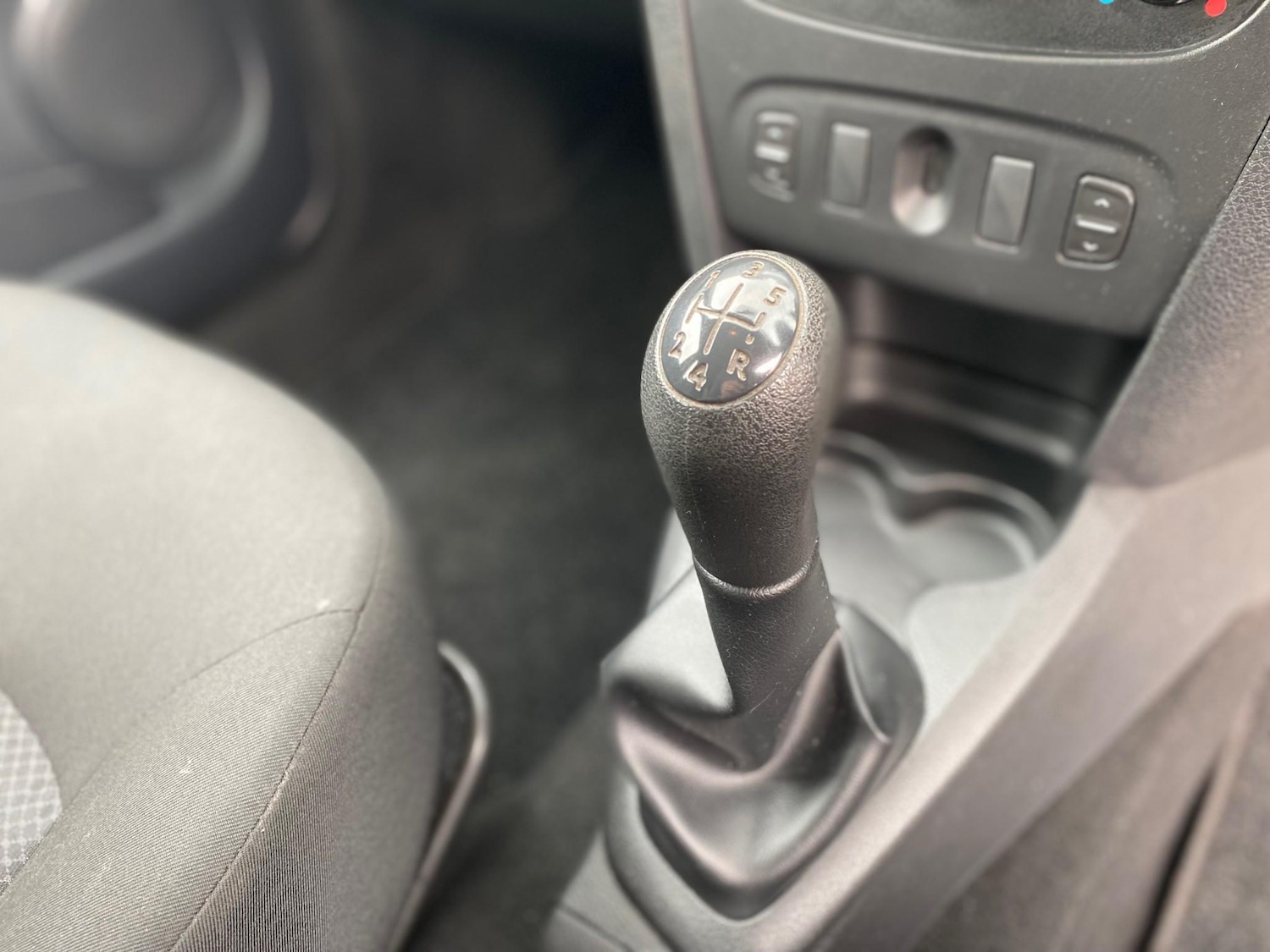 Used Dacia Sandero 2015 for sale - 77989484: Photo 16