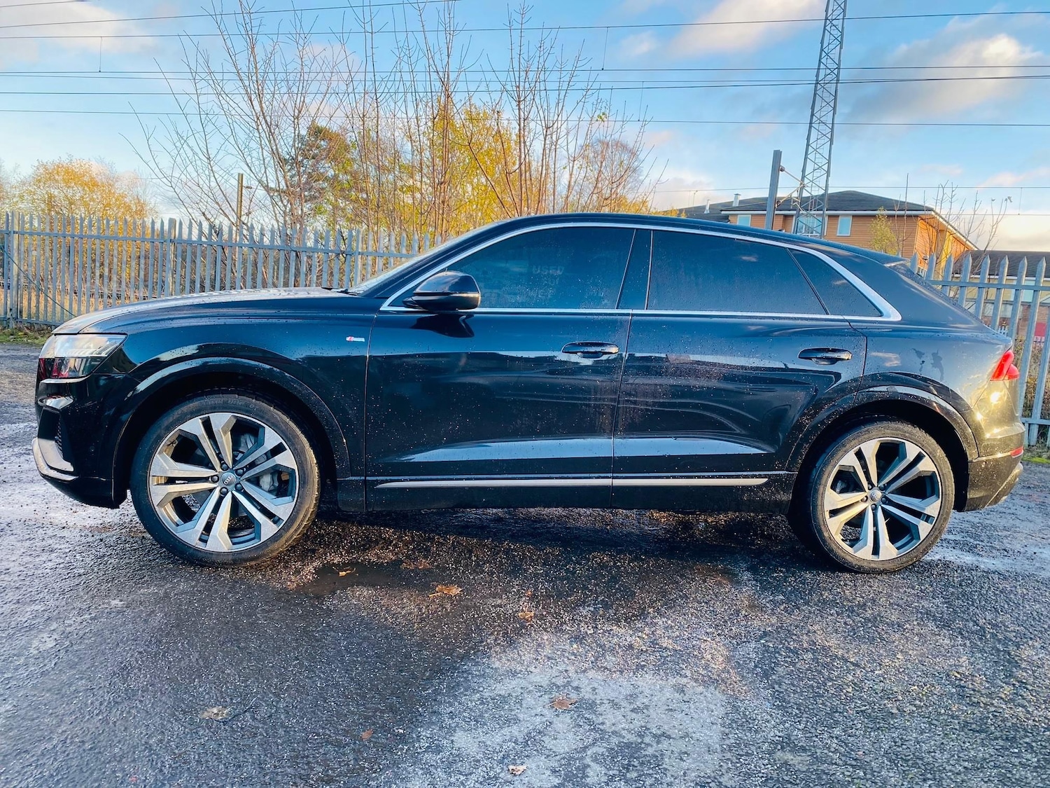 Used Audi Q8 2018 for sale - 76627470: Photo 10