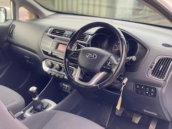Used Kia Rio 2016 for sale - 79318226: Photo