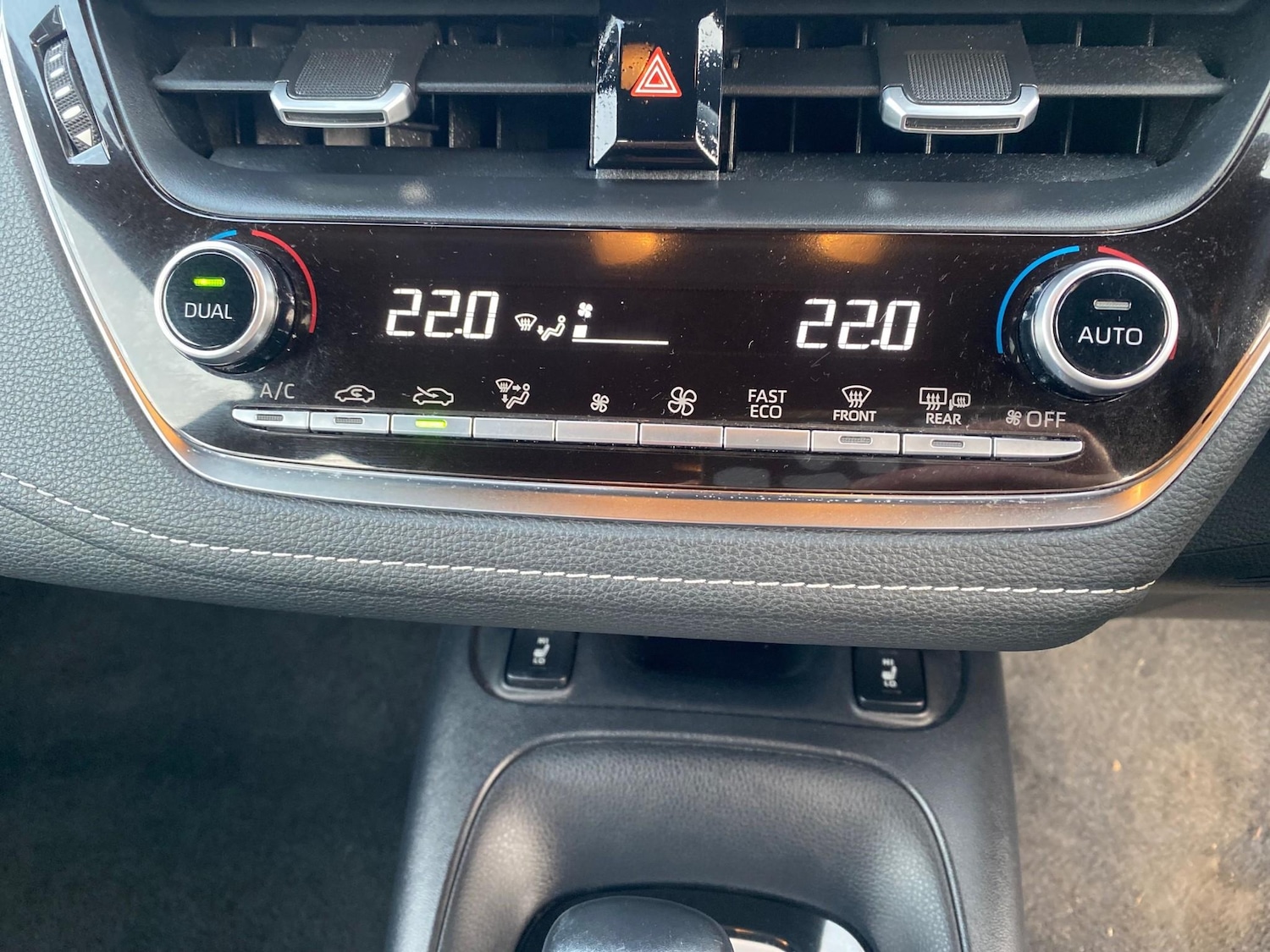 Used Toyota Corolla 2019 for sale - 77026610: Photo 24