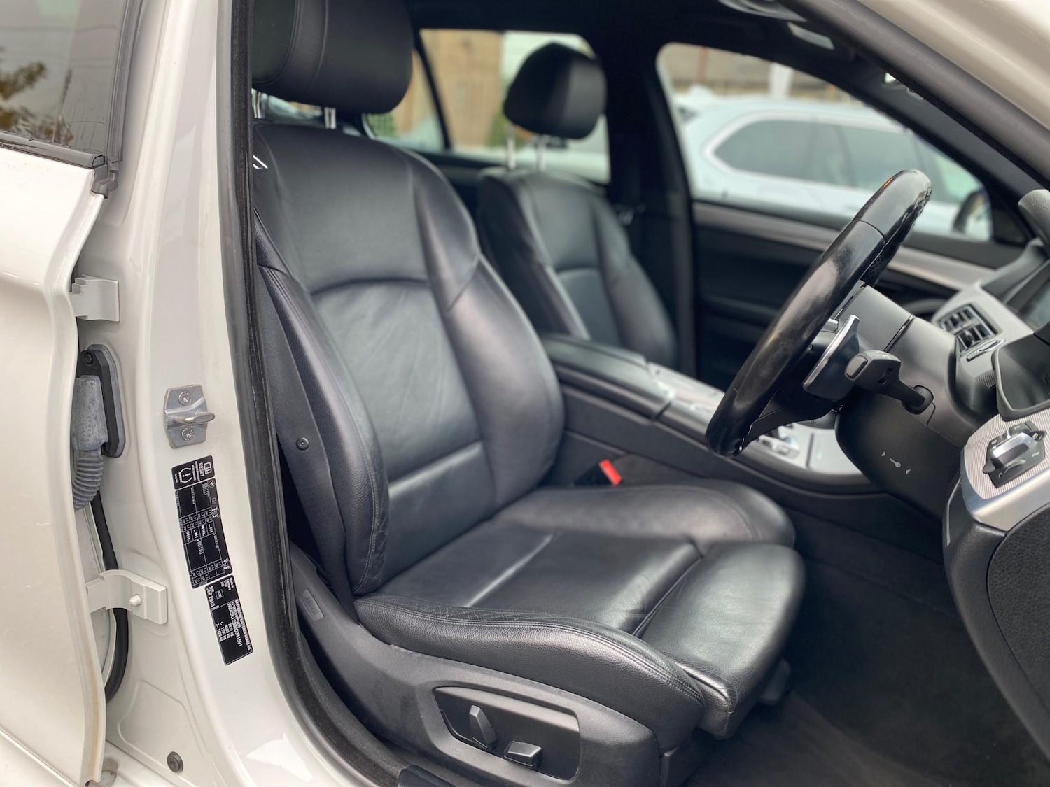 Used BMW 5 Series 2013 for sale - 76416204: Photo 28