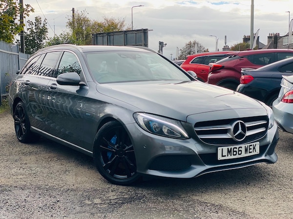 Used Mercedes-Benz C Class 2016 for sale - 76184787: Photo 1