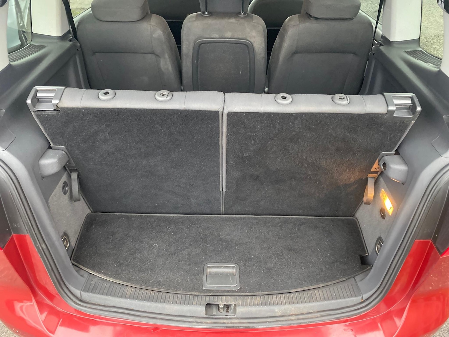 Used Volkswagen Touran 2012 for sale - 77037071: Photo 25