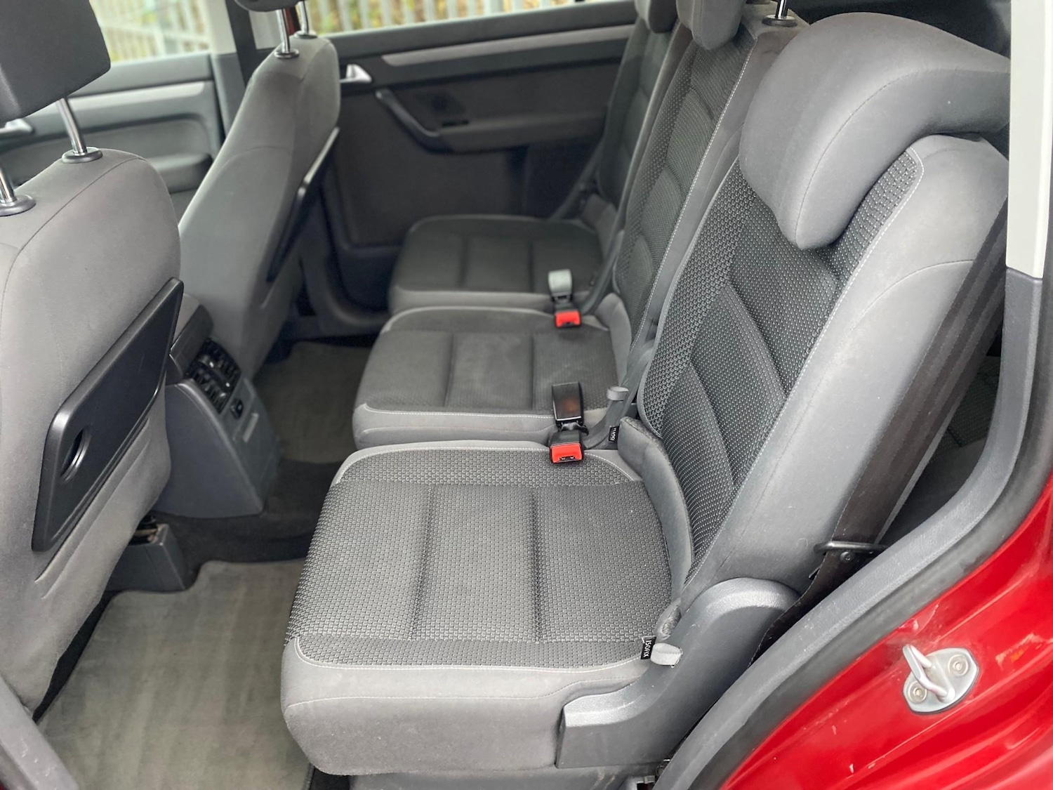 Used Volkswagen Touran 2012 for sale - 77037071: Photo 26