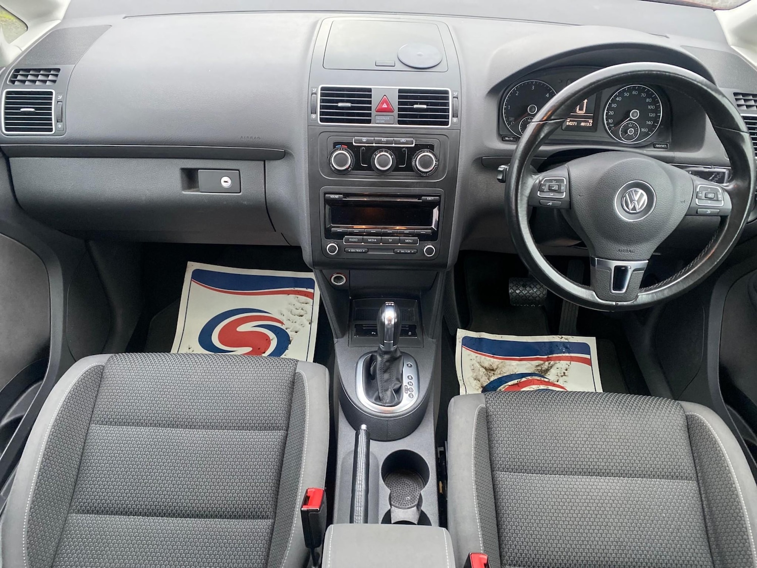 Used Volkswagen Touran 2012 for sale - 77037071: Photo 5