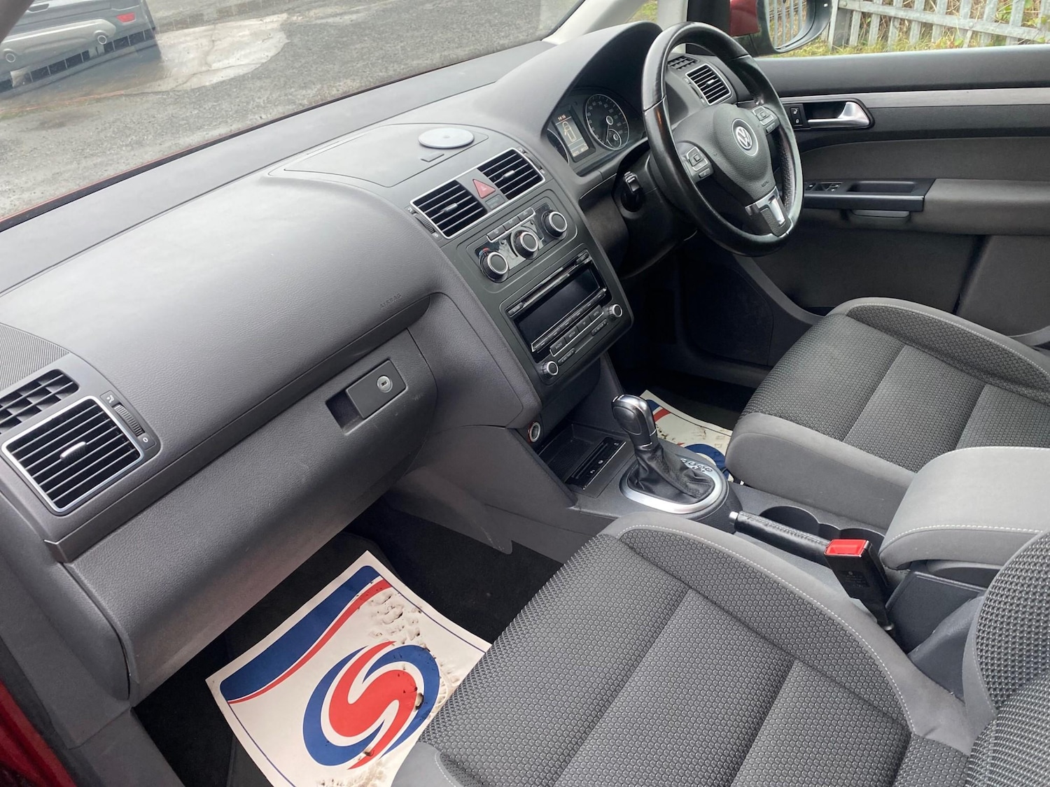 Used Volkswagen Touran 2012 for sale - 77037071: Photo 6