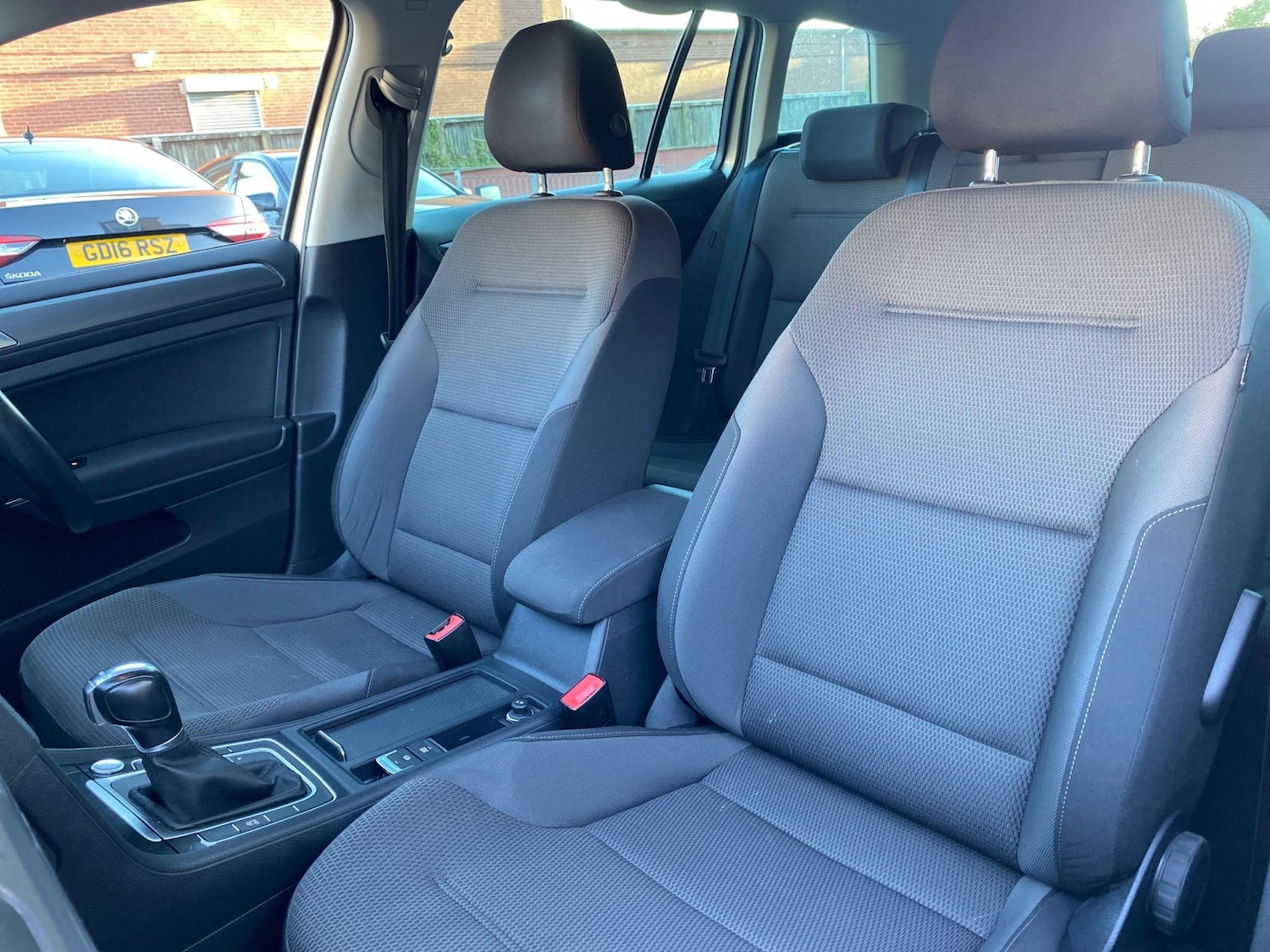 Used Volkswagen Golf 2025 for sale - 76941339: Photo 32