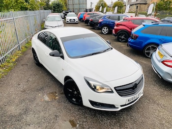 Used Vauxhall Insignia 2015 for sale - 76162438: Photo 2