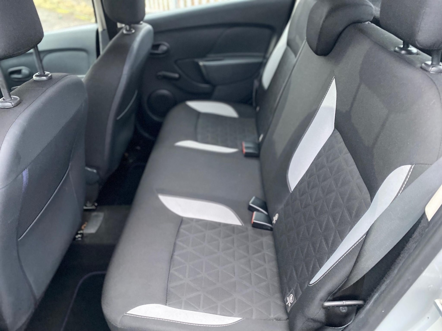 Used Dacia Sandero Stepway 2015 for sale - 77236008: Photo 21