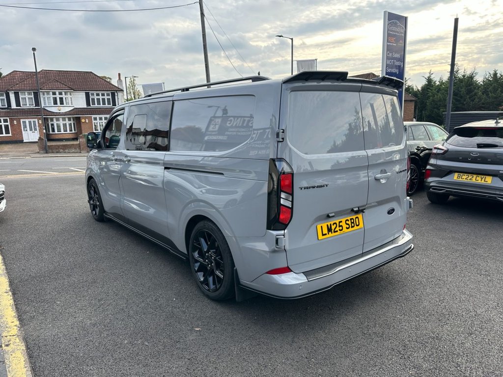 Used Ford Transit Custom 2025 for sale - 76132579: Photo 2