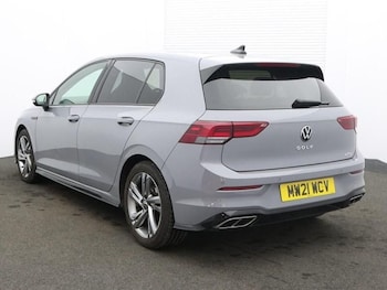 Used Volkswagen Golf 2021 for sale - 76280135: Photo