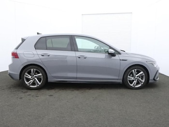 Used Volkswagen Golf 2021 for sale - 76280135: Photo