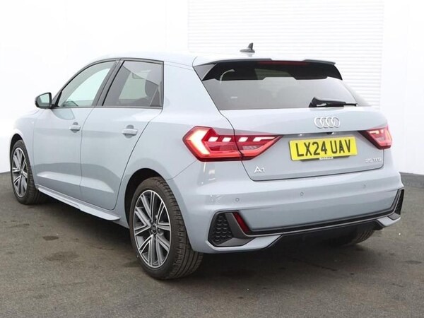 Used Audi A1 2024 for sale - 76280137: Photo 2