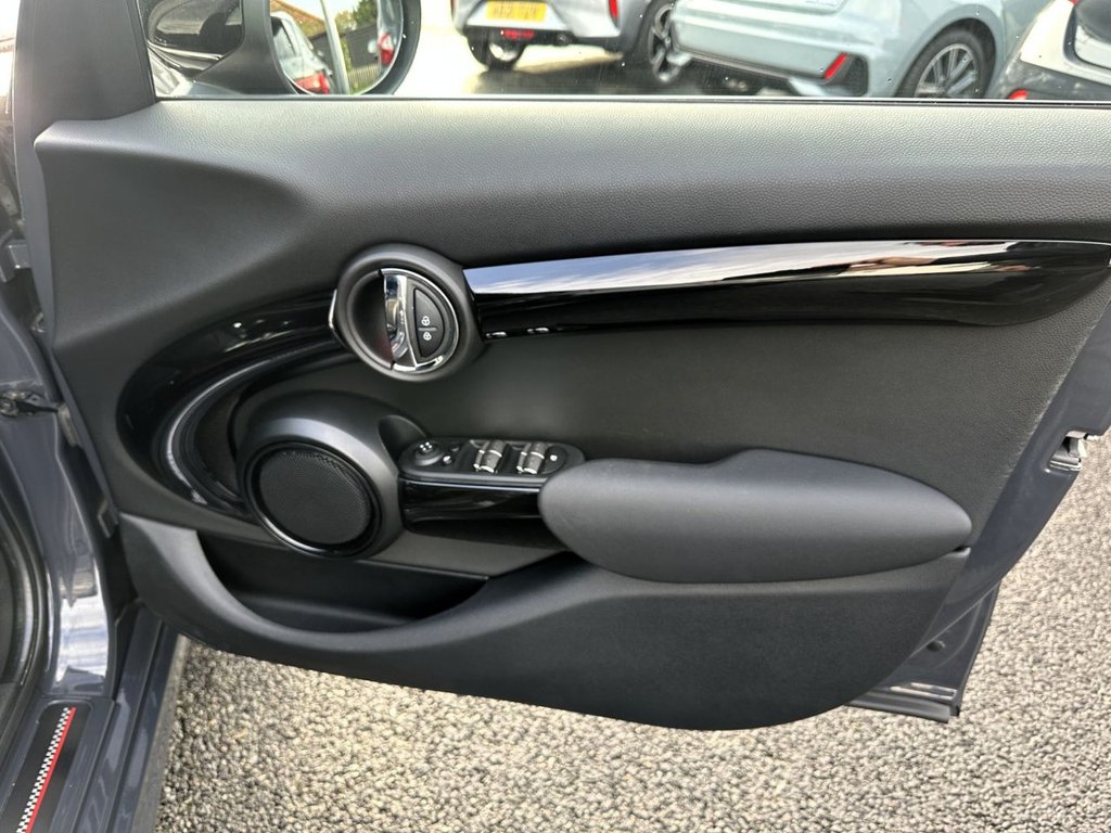 Used MINI Hatch 2020 for sale - 76559188: Photo 9