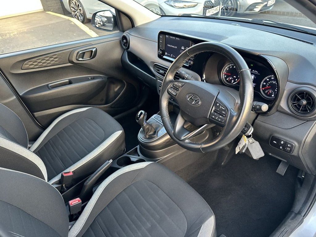 Used Hyundai i10 2022 for sale - 77748714: Photo 10