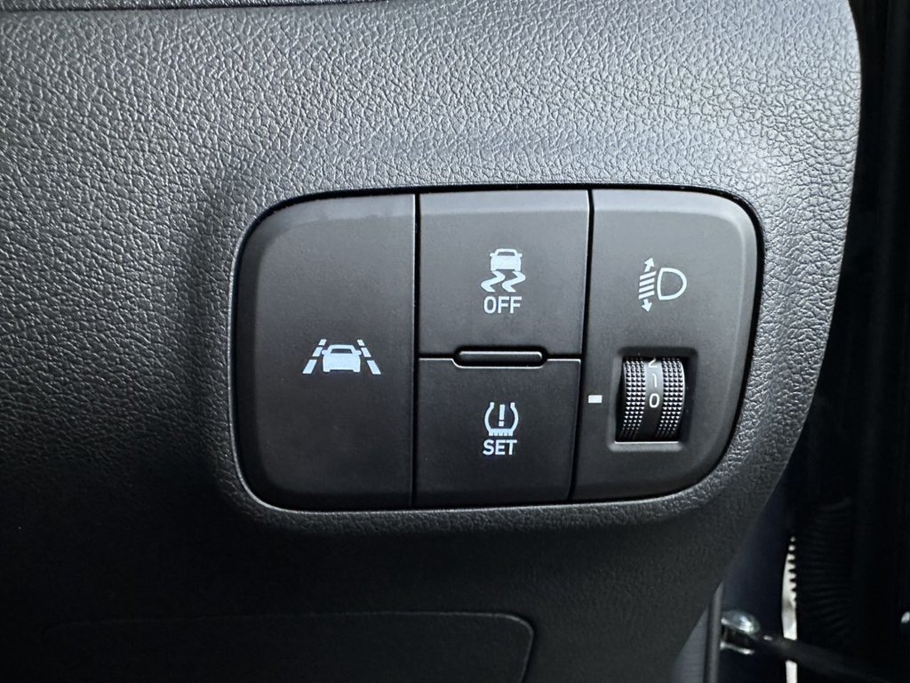 Used Hyundai i10 2022 for sale - 77064926: Photo 29