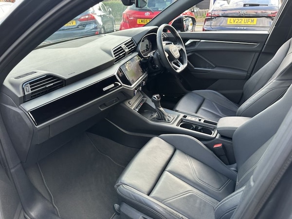 Used Audi Q3 2023 for sale - 75675747: Photo 30