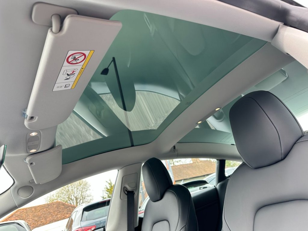 Used Tesla Model 3 2021 for sale - 76591140: Photo 18