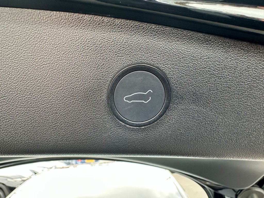 Used Tesla Model 3 2021 for sale - 76591140: Photo 30