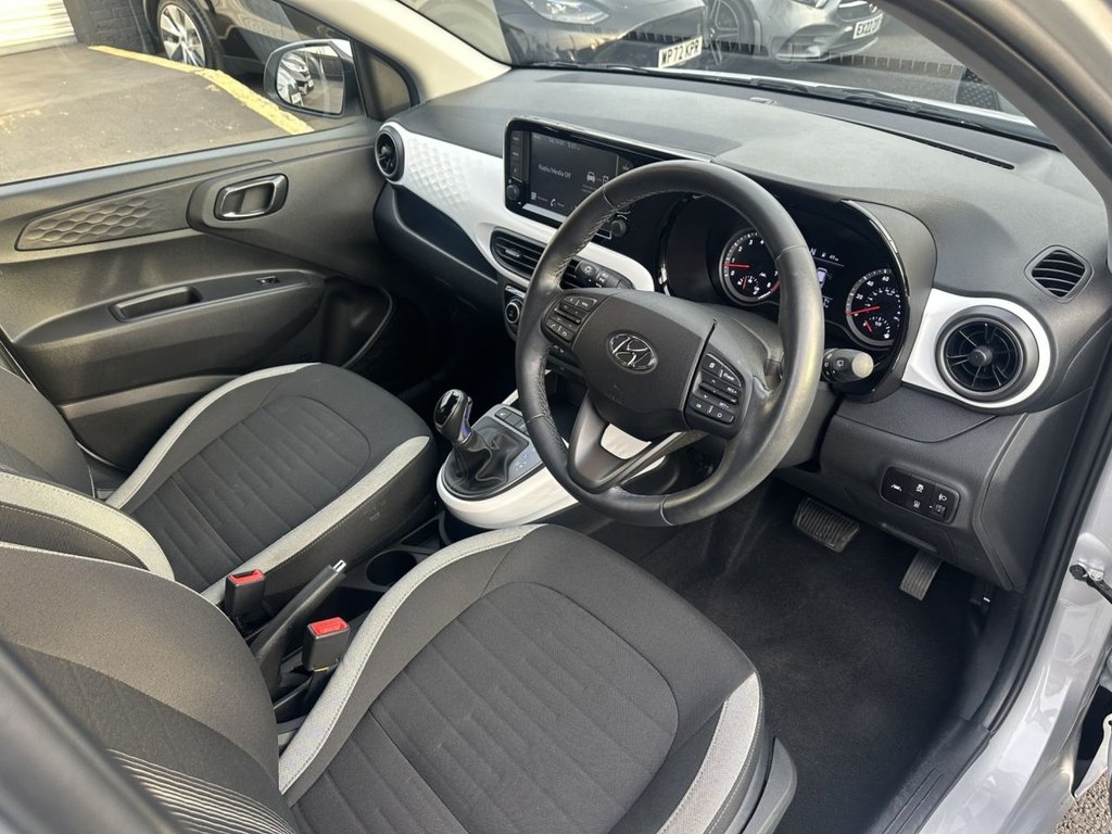 Used Hyundai i10 2022 for sale - 77263806: Photo 11