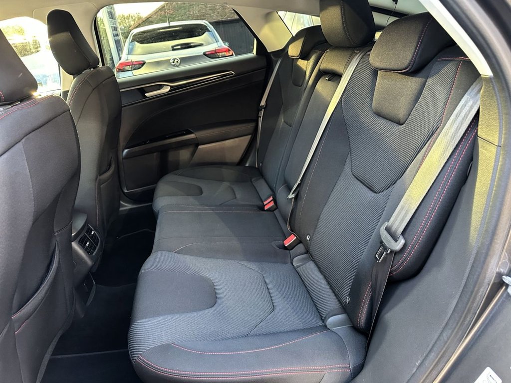 Used Ford Mondeo 2018 for sale - 76797517: Photo 26