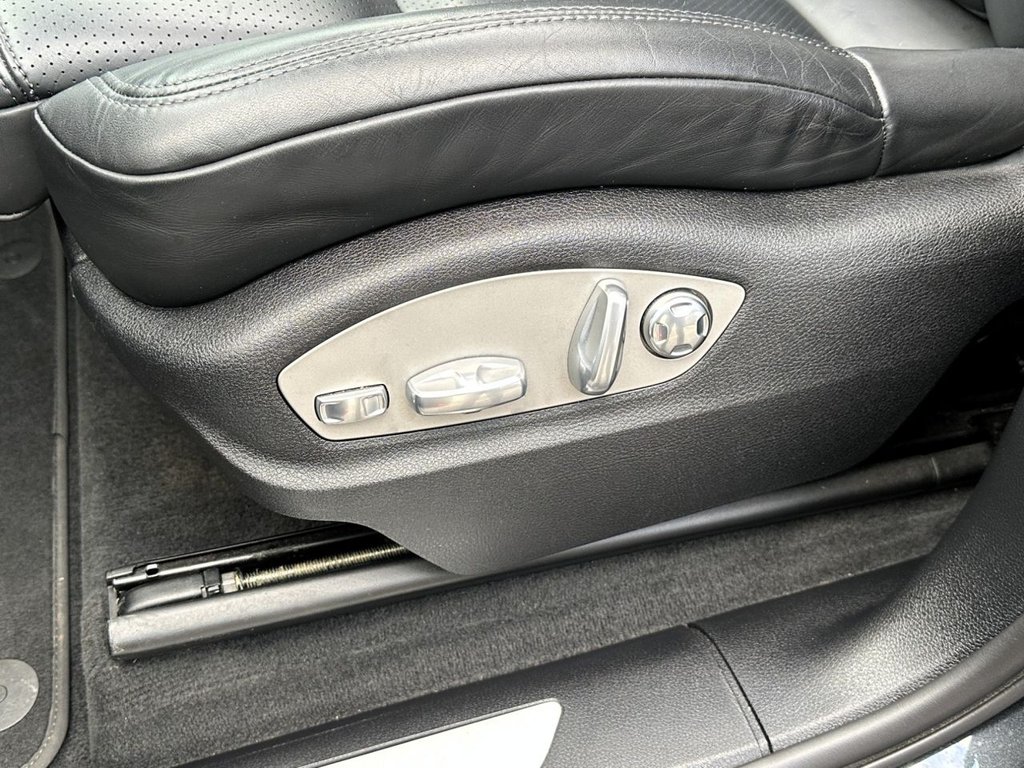 Used Porsche Macan 2020 for sale - 76901157: Photo 14