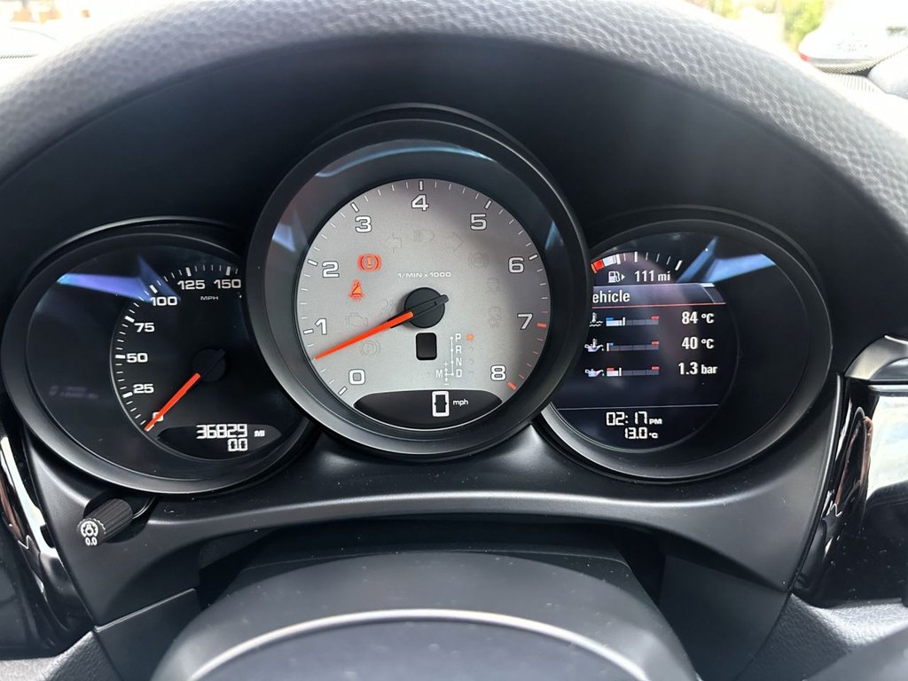 Used Porsche Macan 2020 for sale - 76901157: Photo 19