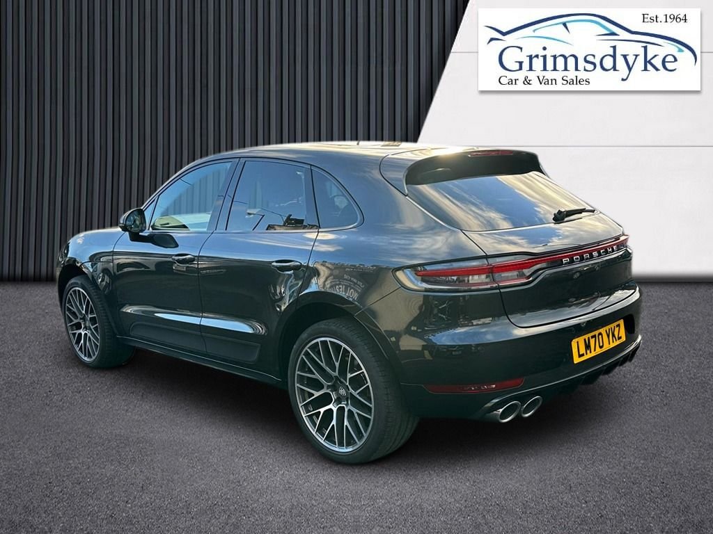 Used Porsche Macan 2020 for sale - 76901157: Photo 2