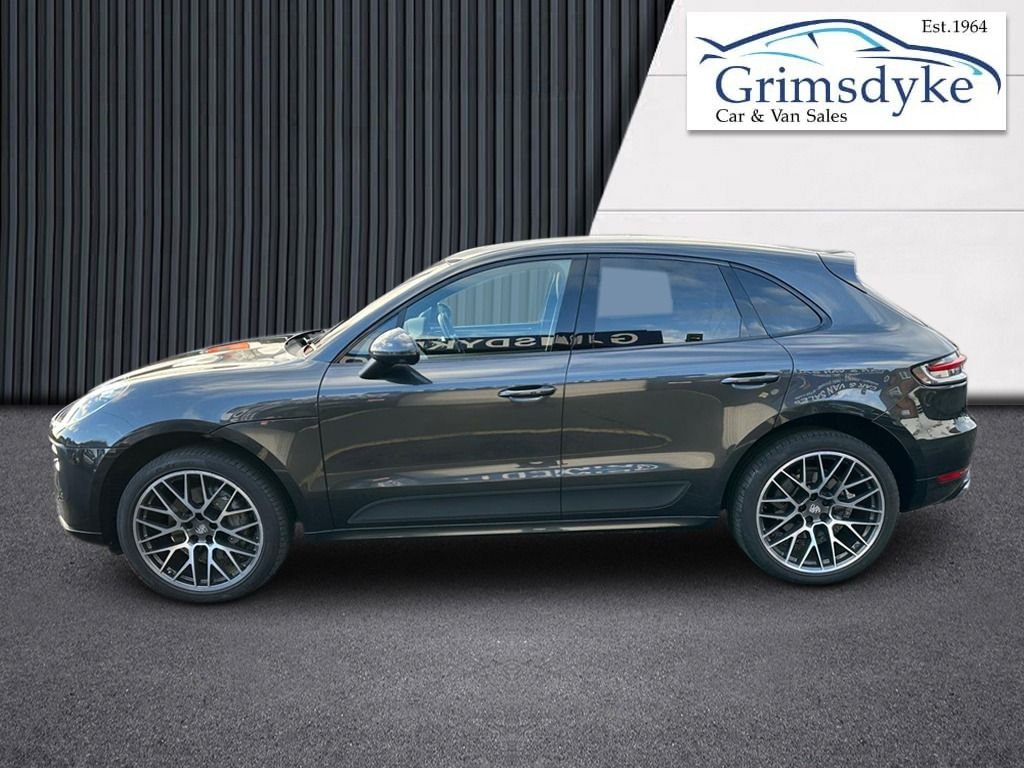 Used Porsche Macan 2020 for sale - 76901157: Photo 7