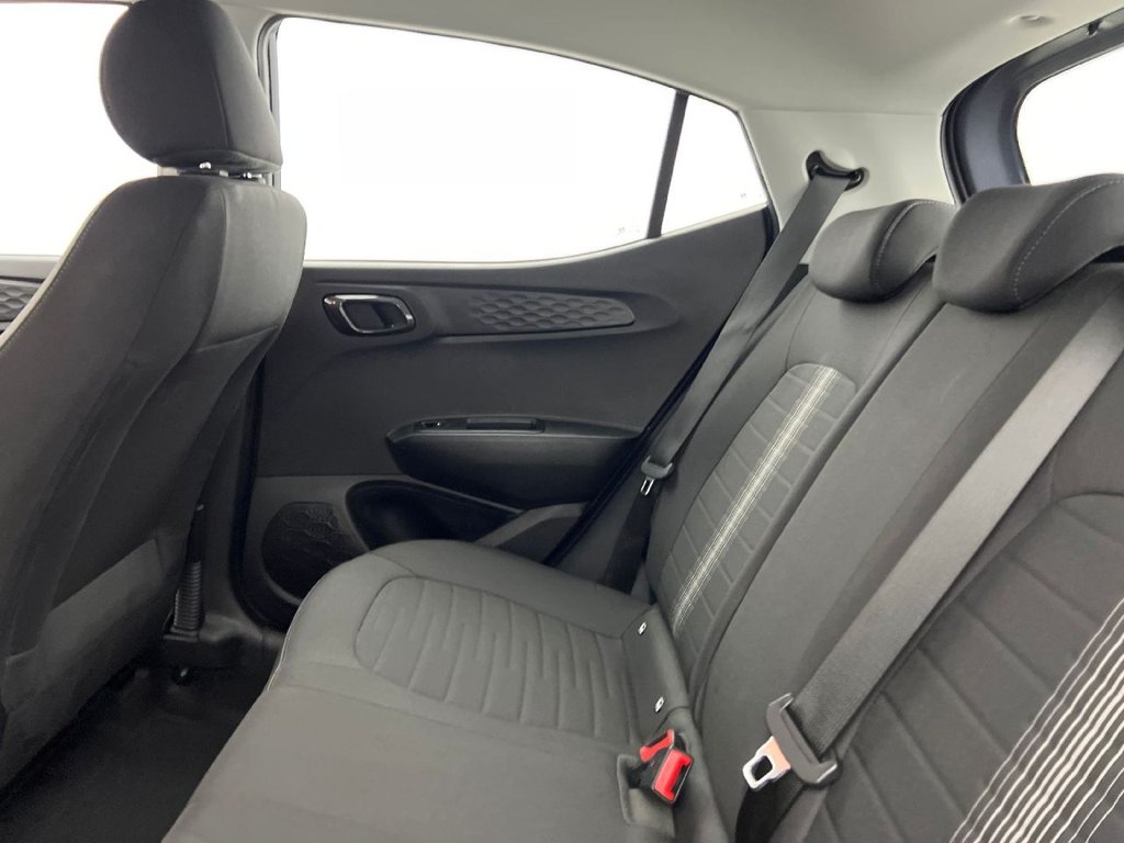 Used Hyundai i10 2022 for sale - 76973753: Photo 5