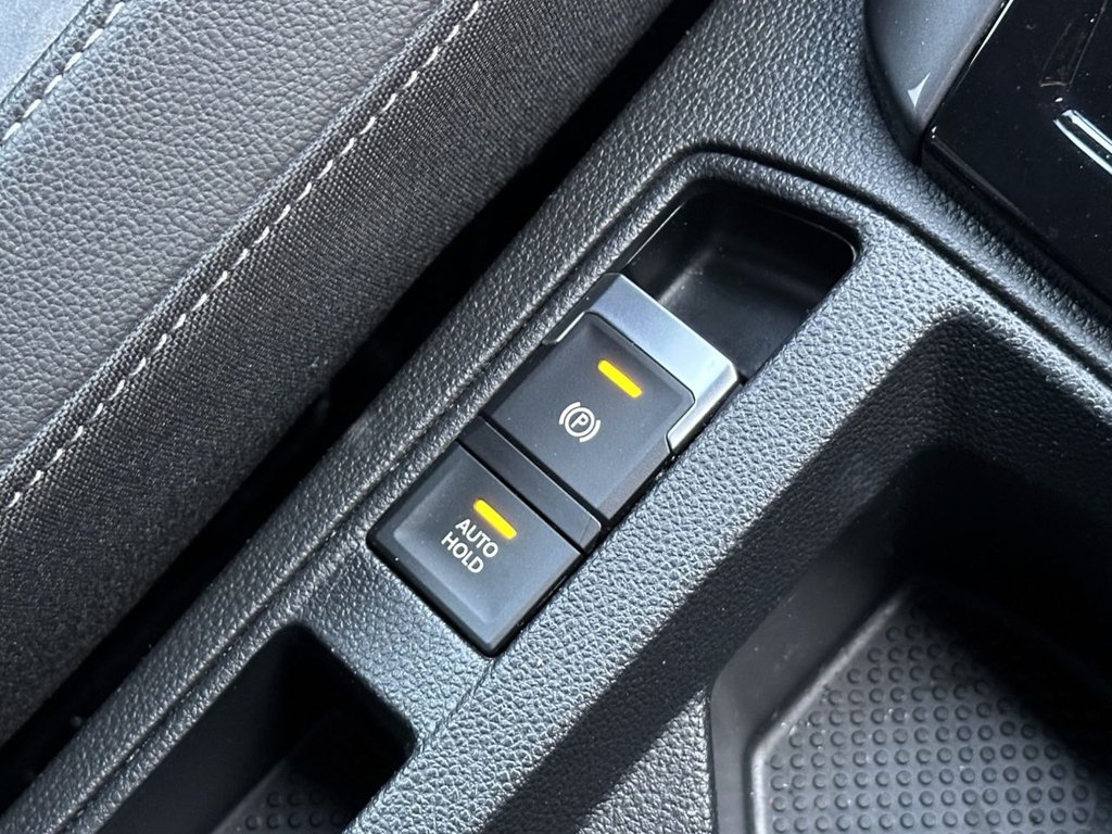 Used Volkswagen T-Roc 2021 for sale - 76798070: Photo 25