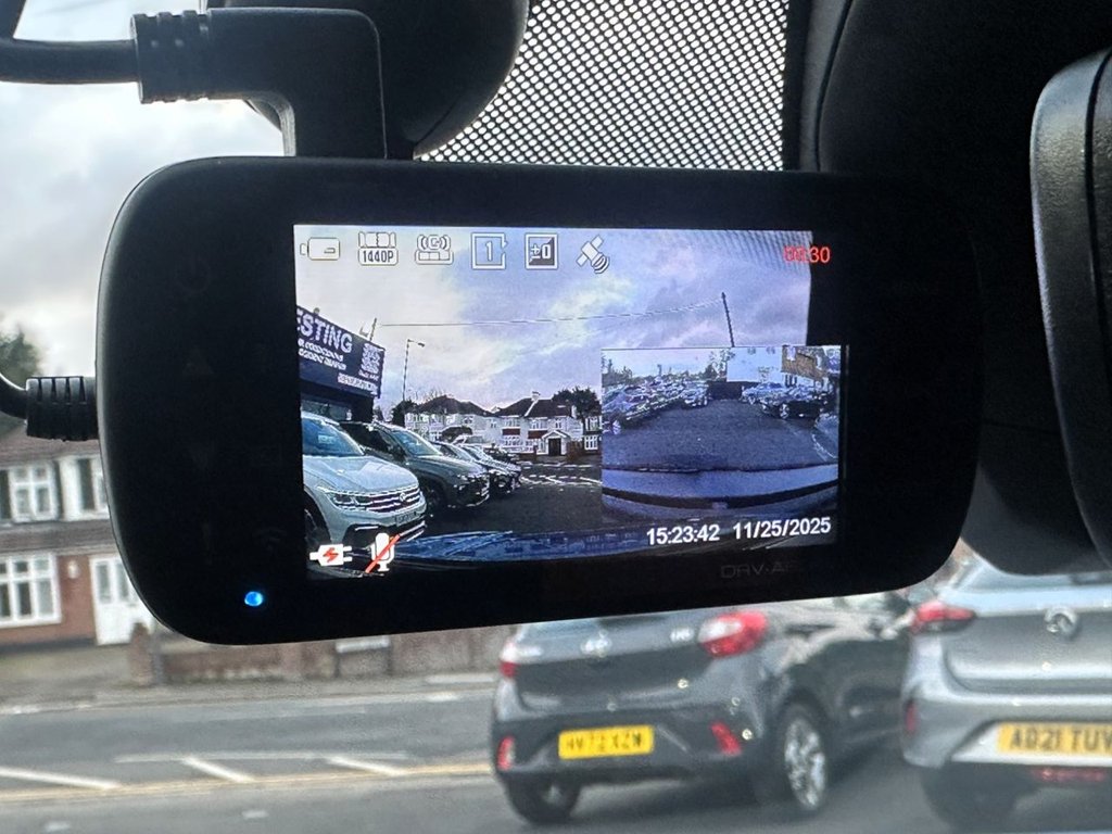 Used Volkswagen T-Roc 2021 for sale - 76798070: Photo 30