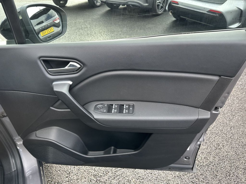 Used Renault Captur 2022 for sale - 77407626: Photo 9