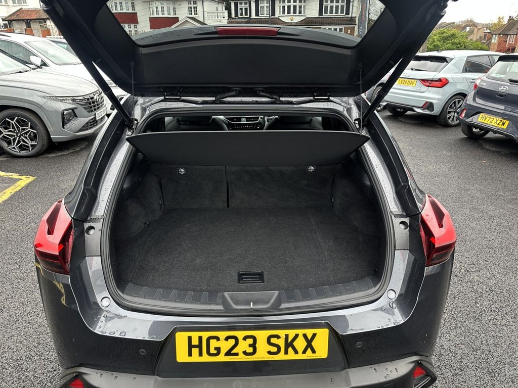 Used Lexus UX 2023 for sale - 76280239: Photo 26