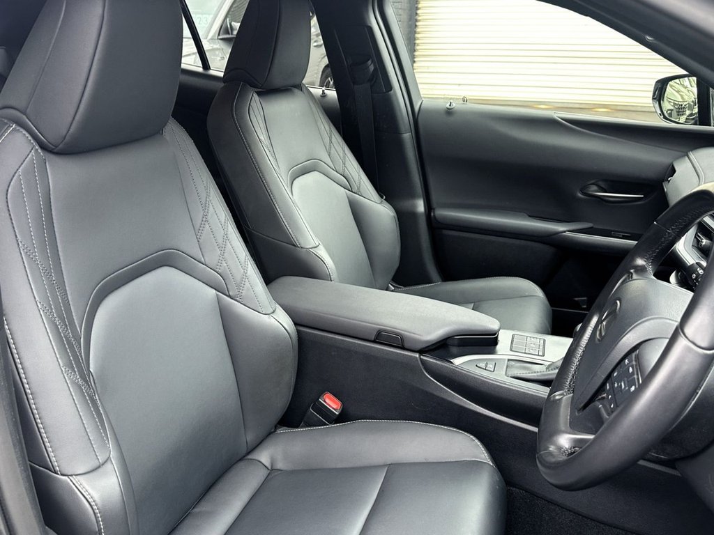 Used Lexus UX 2023 for sale - 76280239: Photo 9