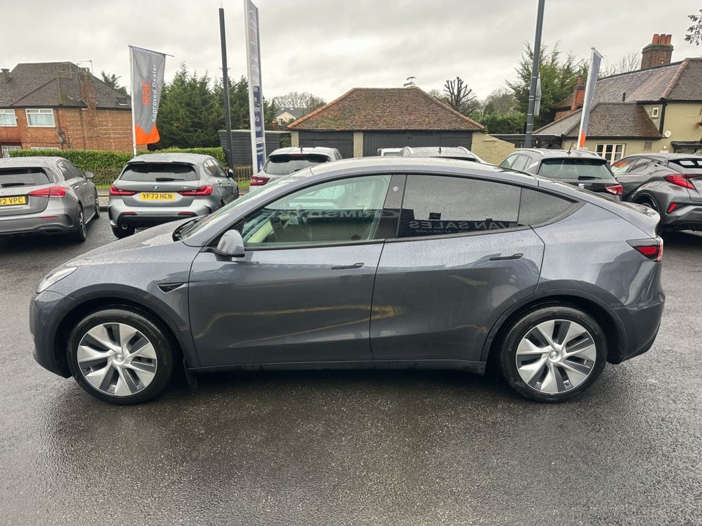 Used Tesla Model Y 2023 for sale - 77342016: Photo 2