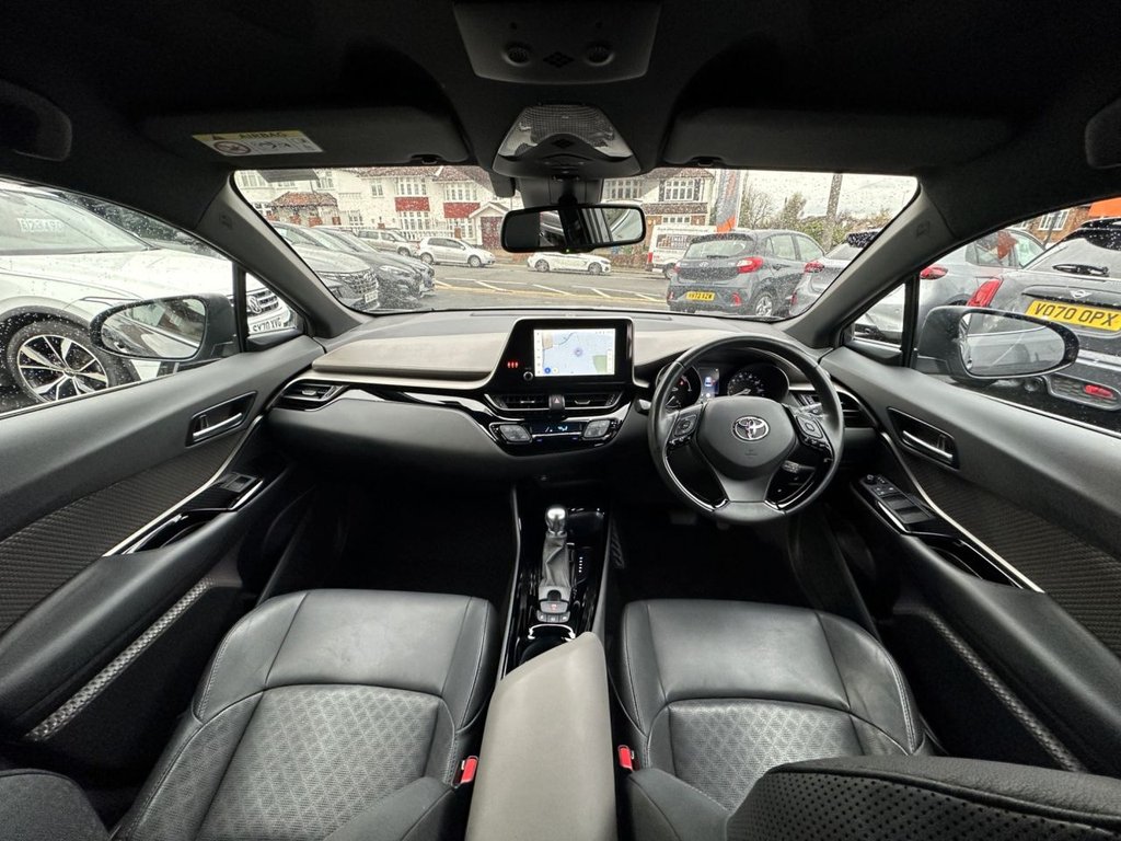 Used Toyota C-HR 2022 for sale - 76848147: Photo 13