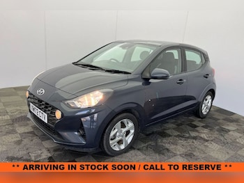 Used Hyundai i10 2023 for sale - 77369582: Photo