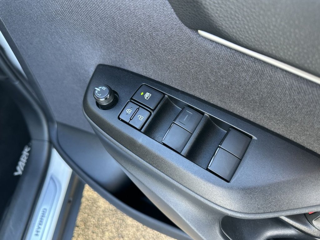 Used Toyota Yaris Cross 2023 for sale - 76923827: Photo 10