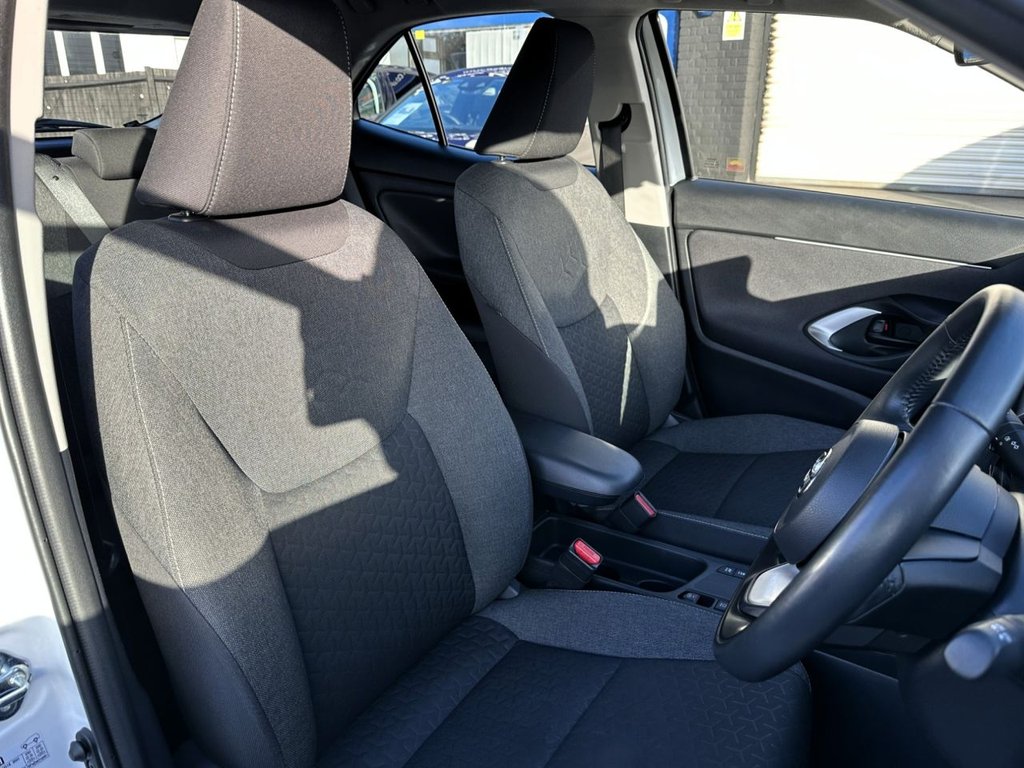 Used Toyota Yaris Cross 2023 for sale - 76923827: Photo 11