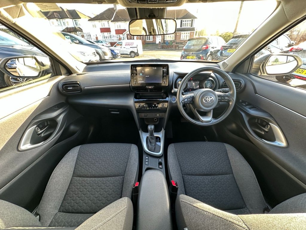 Used Toyota Yaris Cross 2023 for sale - 76923827: Photo 13