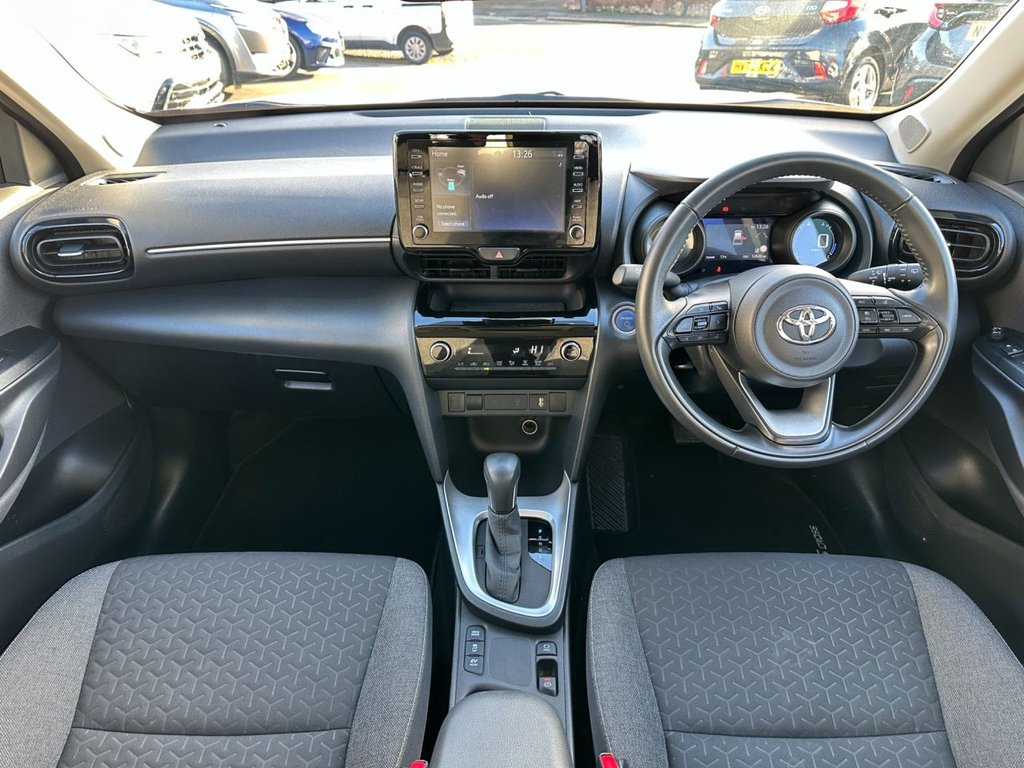 Used Toyota Yaris Cross 2023 for sale - 76923827: Photo 14