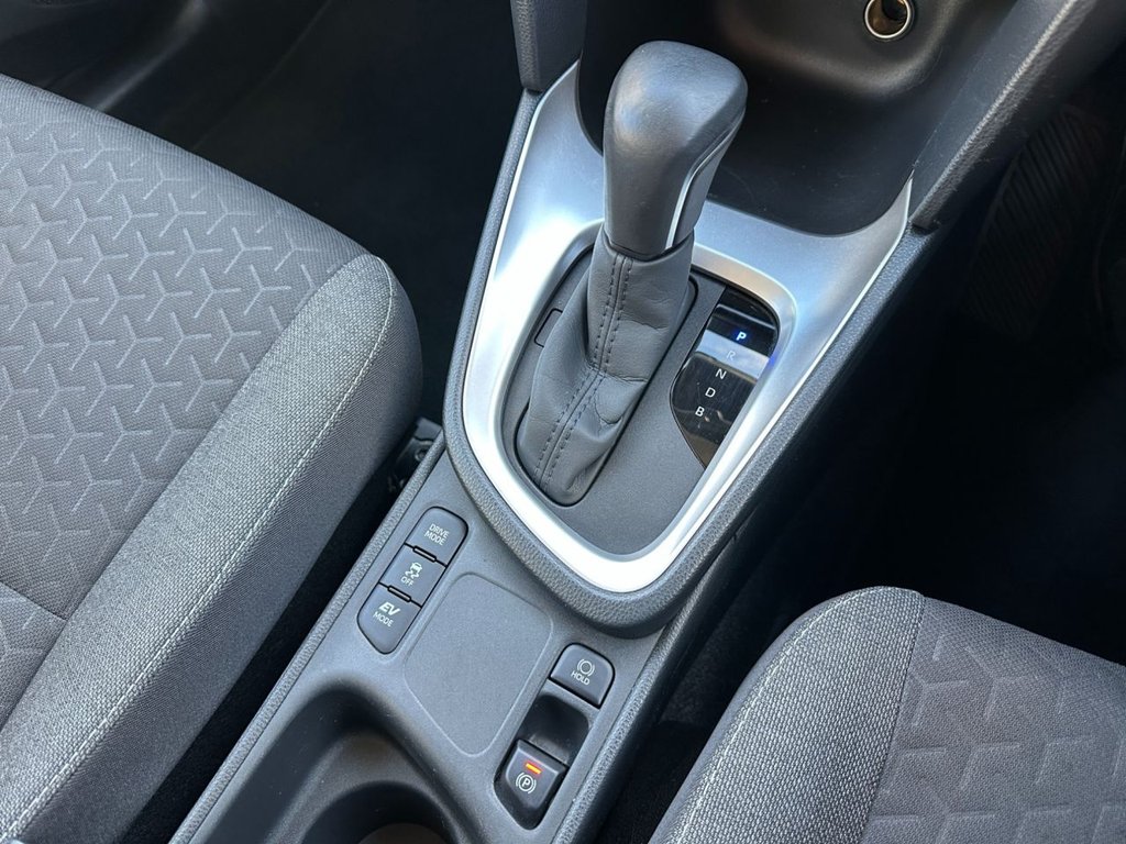 Used Toyota Yaris Cross 2023 for sale - 76923827: Photo 23