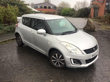 Used Suzuki Swift 2015 for sale - 76975541: Photo