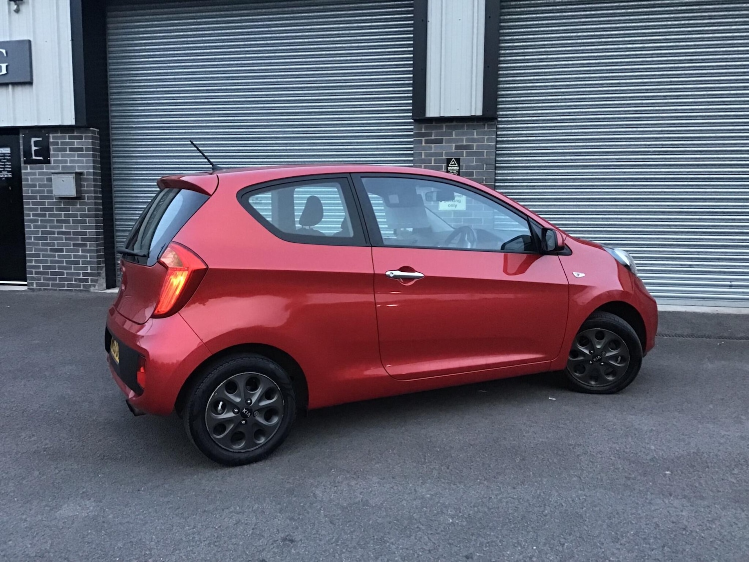 Used Kia Picanto 2013 for sale - 76259524: Photo 2
