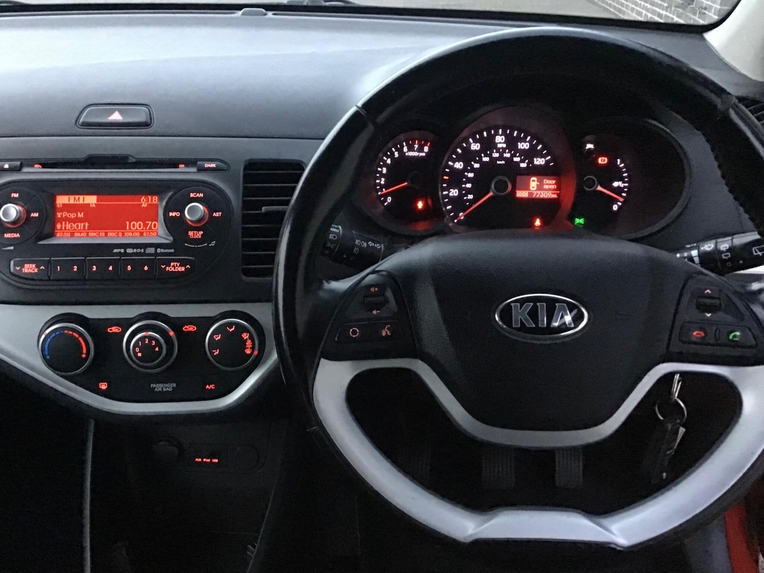 Used Kia Picanto 2013 for sale - 76259524: Photo 35