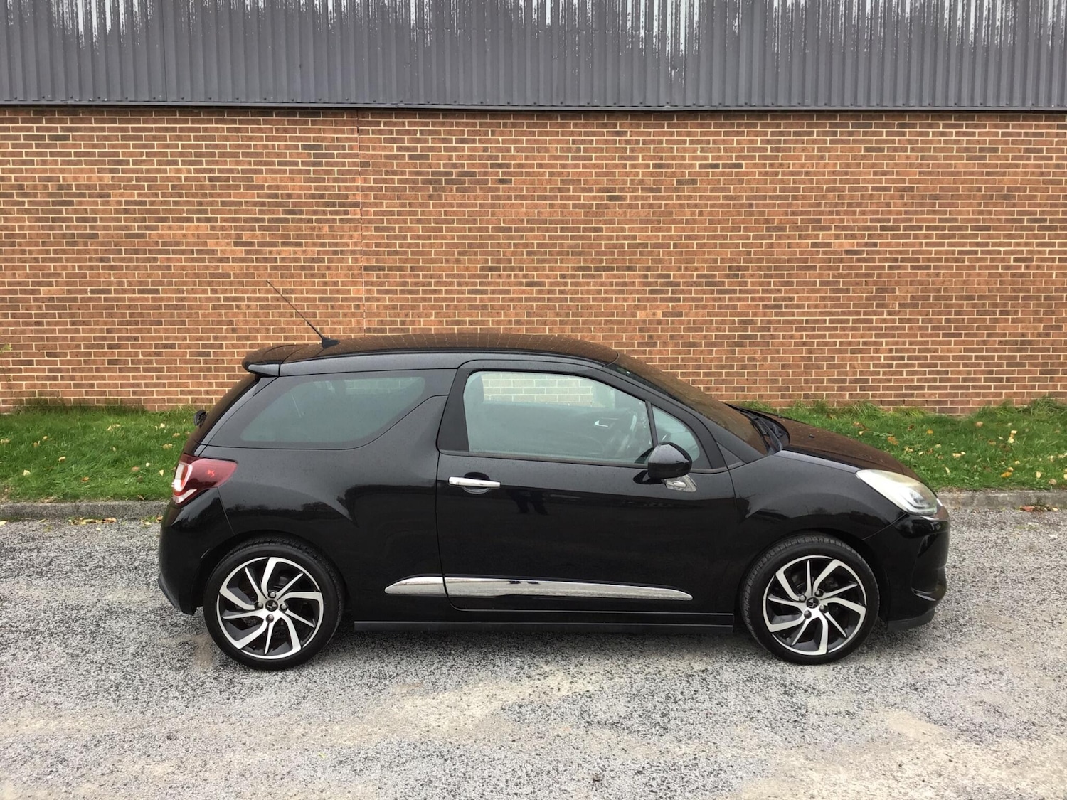 Used DS Automobiles DS 3 2016 for sale - 76389170: Photo 24