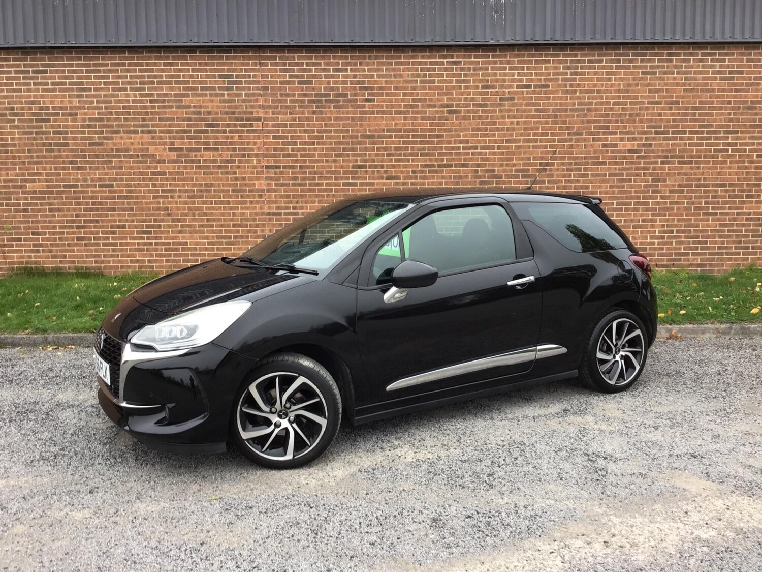 Used DS Automobiles DS 3 2016 for sale - 76389170: Photo 4